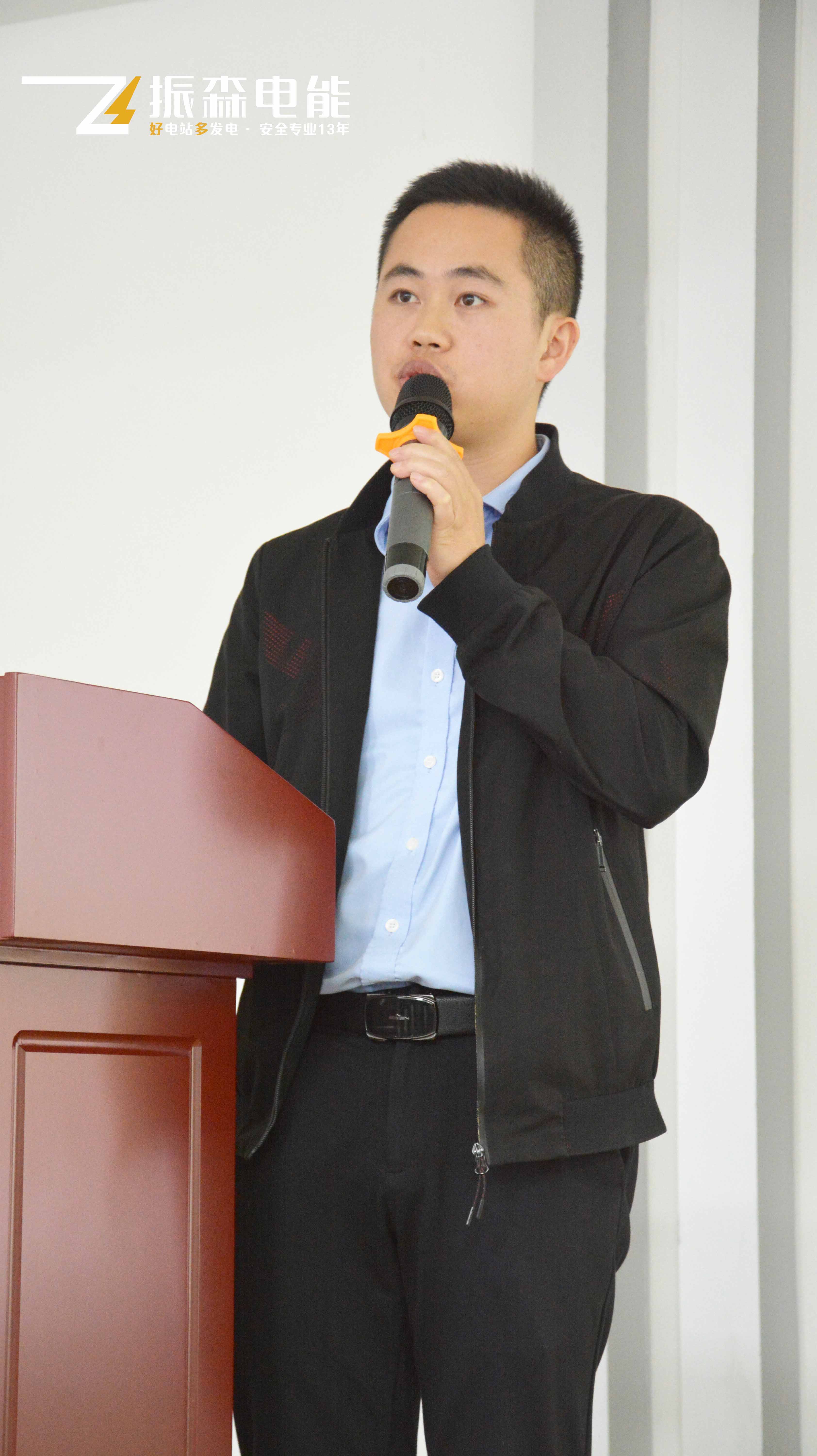 DSC_2745.jpg DSC_2745.jpg